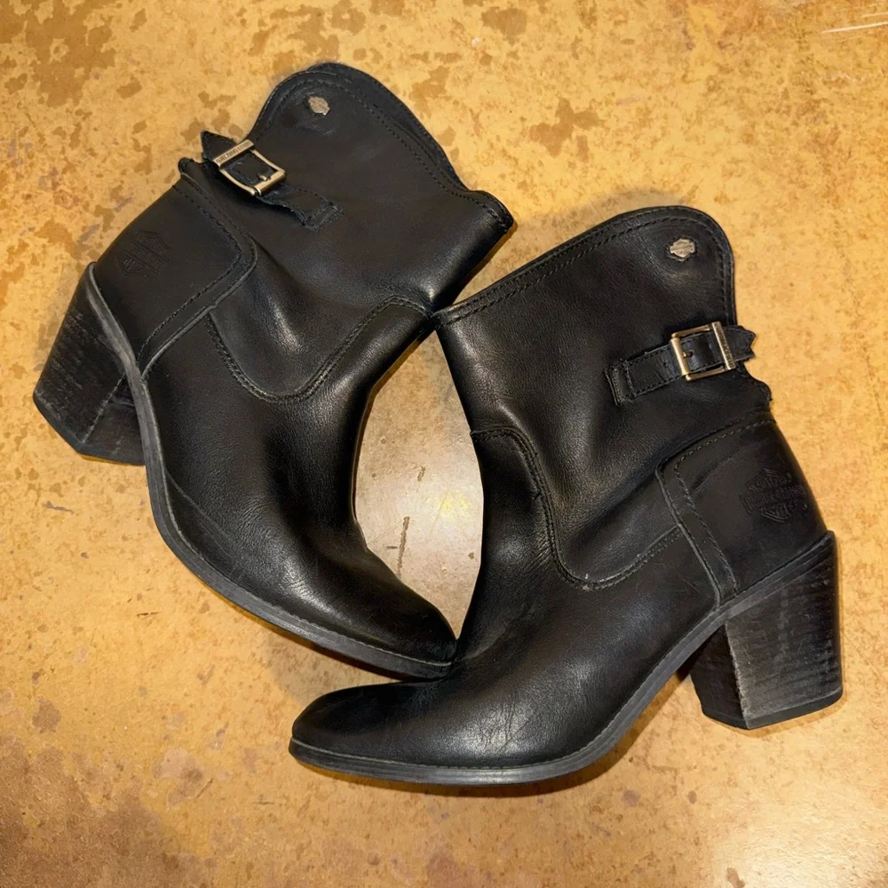 Harley-Davidson Pampas black leather women's heeled buckle ankle boots 8.5